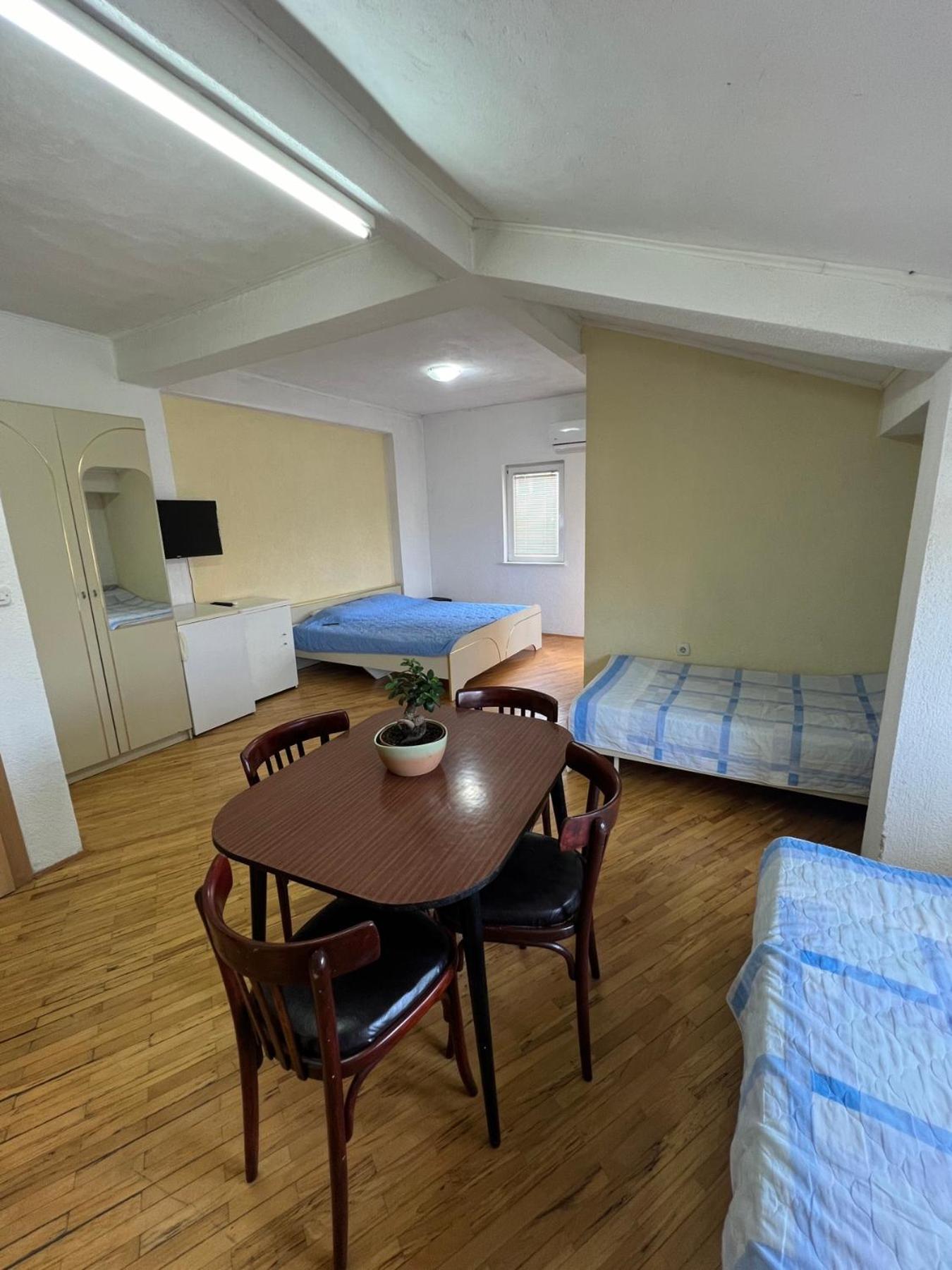 Guest House Veljanoski Охрид Стая снимка